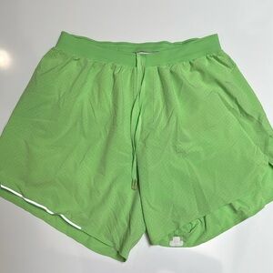 Men’s Lululemon Short Size XS